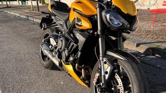 Triumph Street Triple 765 RS (2023 - 26) usata