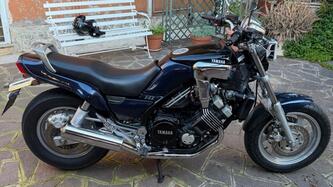 Yamaha FZX 750 epoca