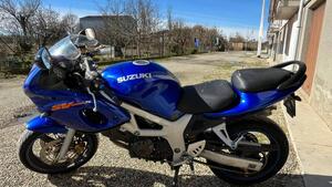 Suzuki SV 650 S (1999 - 02) 