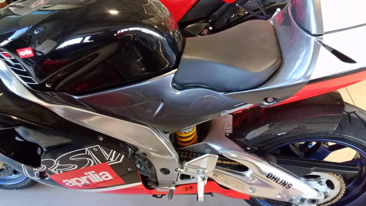 Aprilia   (3)