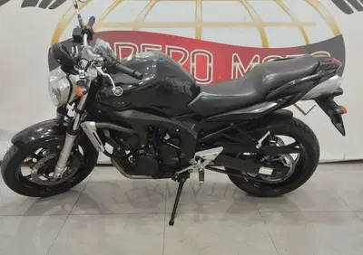 Yamaha FZ6 Fazer (2004 - 07) - Annuncio 9943062