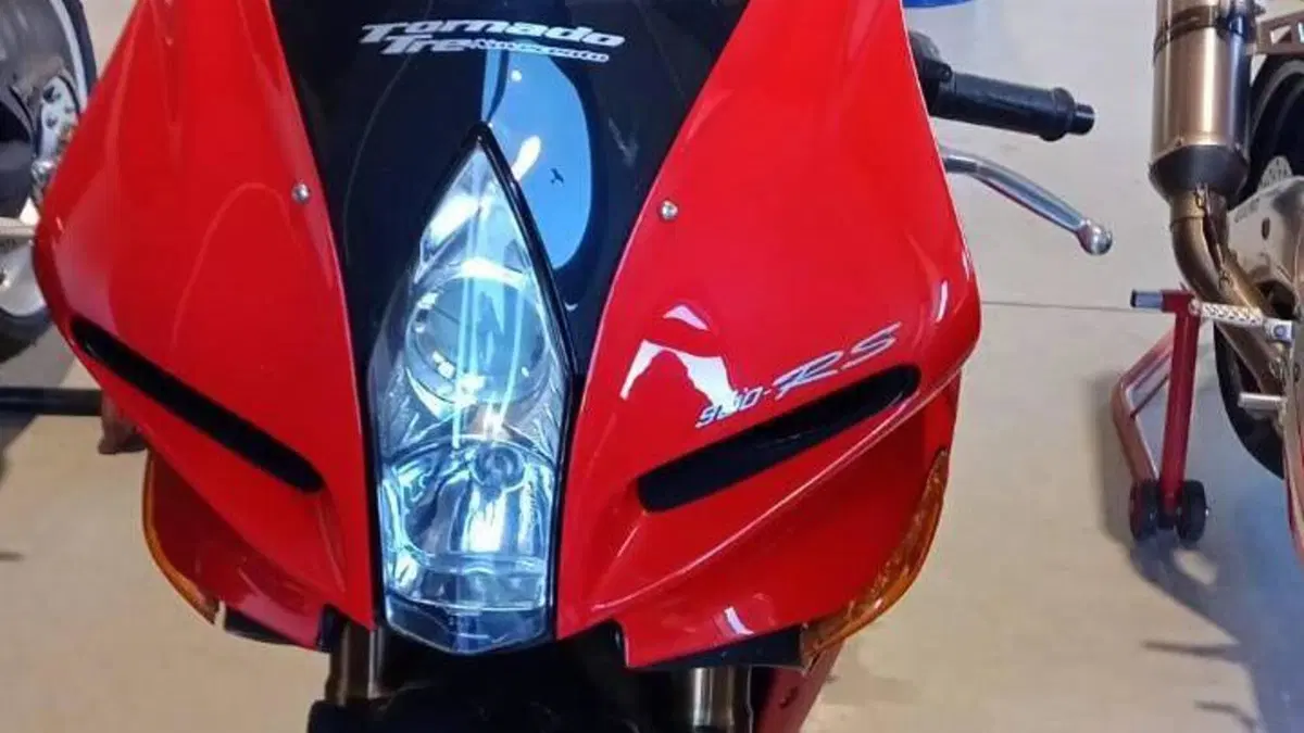 Benelli Tornado 900 Tre RS (2004 - 06)  (3)