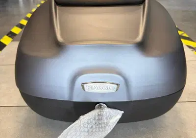 BAULETTO PIAGGIO ANTRACITE PER MP3 530 - Annuncio 9943244