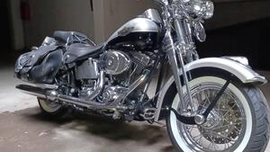 Harley-Davidson 1450 Heritage Springer (2000 - 03) - FLSTS 