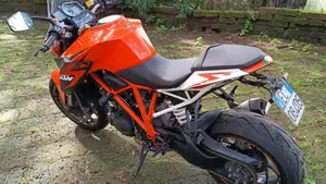 KTM 1290 Super Duke R ABS (2014 - 16)  (2)