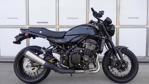 Kawasaki Z 900 RS Black Ball Edition (2026)  (2)
