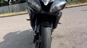 Yamaha YZF R6 (2006 - 07) usata