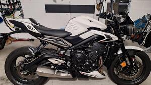 Triumph Street Triple 765 R (2023 - 26) 