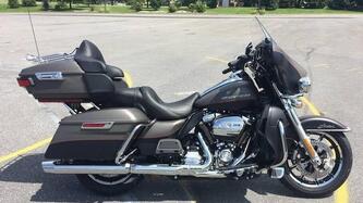 Harley-Davidson Ultra Limited (2022 - 25) usata