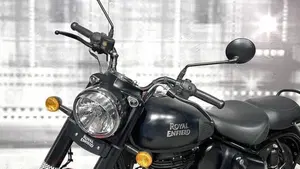 Royal Enfield Classic 350 (2021 - 26)  (4)