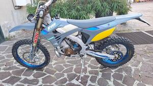 Tm Moto EN 250 ES Fi 2T TM Corse (2025) 