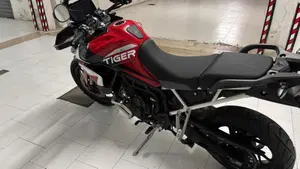 Triumph Tiger 900 GT Aragón Edition (2023 - 24)  (2)