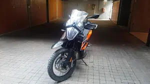KTM 890 Adventure (2022)  (2)