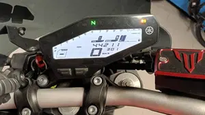 Yamaha MT-09 SP (2018 - 20)  (3)