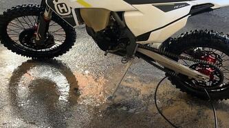 Husqvarna FE 350 (2022) usata