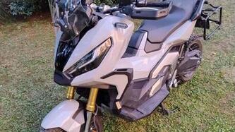 Honda X-ADV 750 DCT Travel (2021 - 24) usata