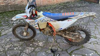 KTM 450 EXC-F Six Days (2024) usata