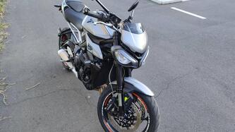 Triumph Street Triple 765 R (2023 - 26) usata