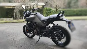 Husqvarna Svartpilen 401 (2024 - 26)  (4)