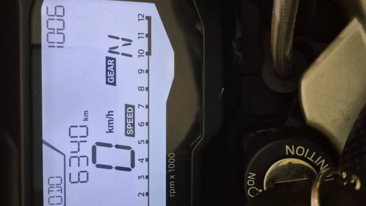 Bmw G 310 R (2021 - 25)  (3)
