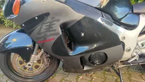 Suzuki GSX 1300 R Hayabusa (1999 - 06)  (7)