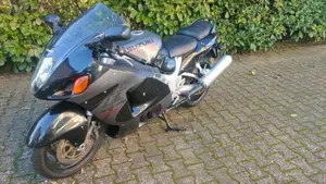 Suzuki GSX 1300 R Hayabusa (1999 - 06)  (8)