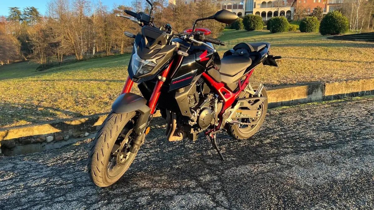 Honda CB 750 Hornet (2023 - 24) 