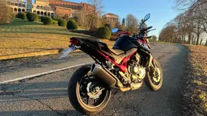 Honda CB 750 Hornet (2023 - 24)  (3)
