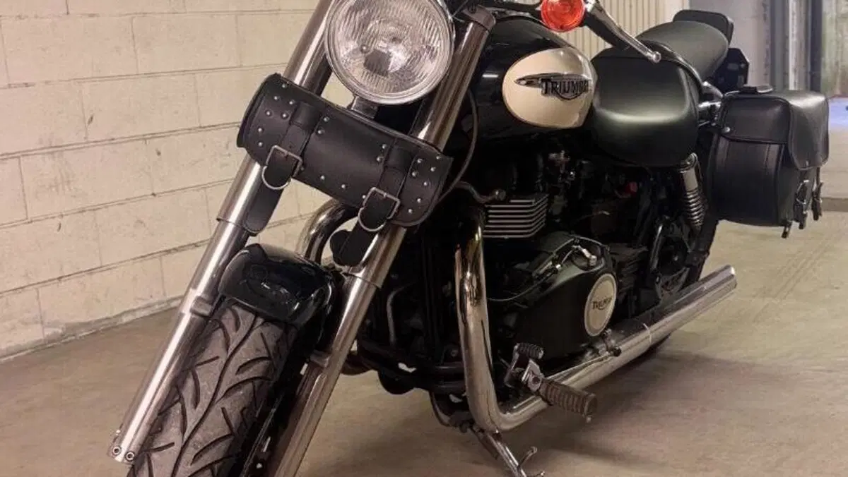 Triumph Speedmaster 865 (2005 - 10) 