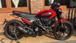 Ducati Scrambler 800 Full Throttle (2023 - 24) 