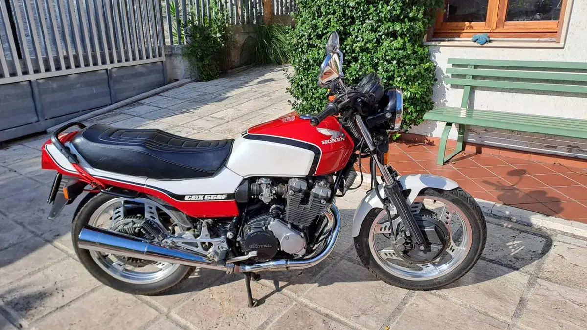 Honda   (2)