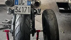 Ducati Monster 696 (2008 - 13)  (2)