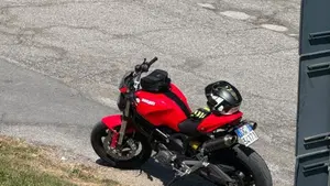 Ducati Monster 696 (2008 - 13)  (3)