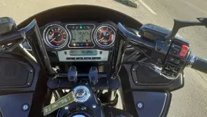Kawasaki Vulcan VN 1700 Voyager ABS Custom (2011 - 14)  (7)