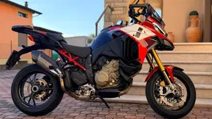 Ducati Multistrada V4 Pikes Peak (2021 - 24)  (2)