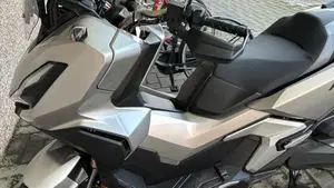 Honda ADV 350 (2022 - 24)  (4)