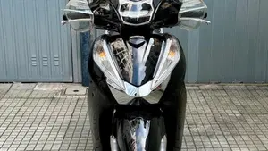 Honda SH 300 i ABS (2016 - 20)  (3)