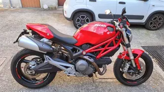 Ducati Monster 696 Plus (2007 - 14) usata