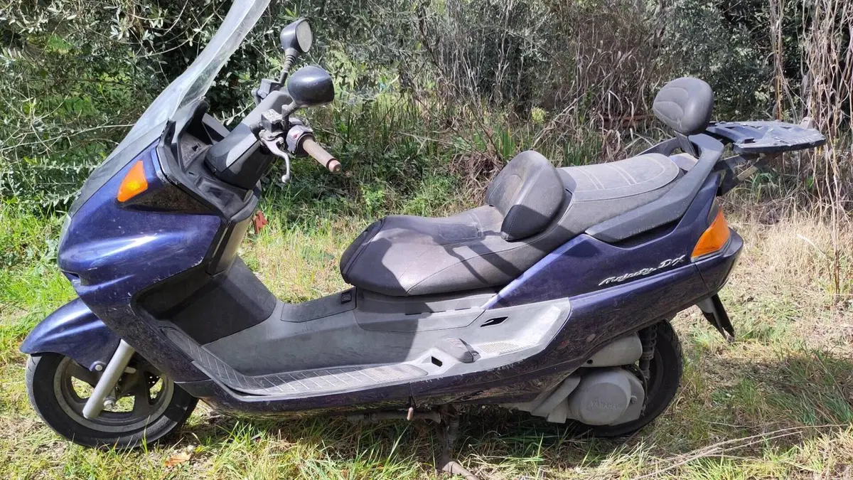 Yamaha Majesty 250 DX (1998 - 02) 