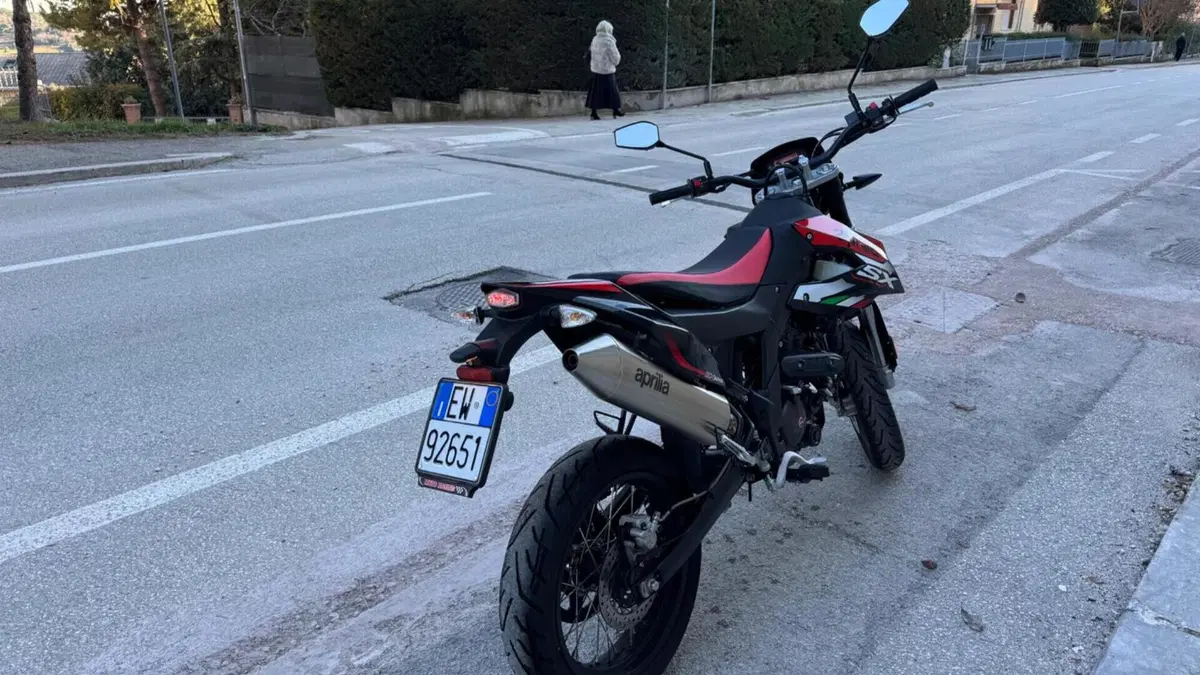 Aprilia SX 125 (2021 - 24)  (6)