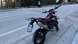 Aprilia SX 125 (2021 - 24)  (6)