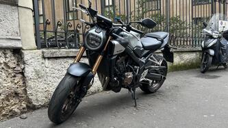 Honda CB 650 R E-Clutch (2024 - 26) usata