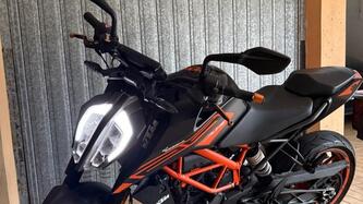 KTM 125 Duke (2021 - 23) usata