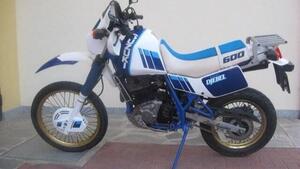 Suzuki DR 600 S (1985 - 90) 