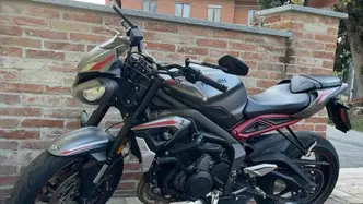 Triumph Street Triple R (2020 - 22) usata