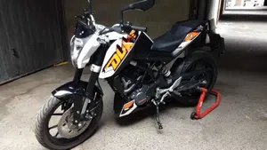 KTM 125 Duke ABS (2013 - 16)  (9)