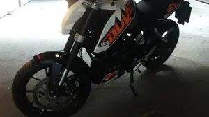 KTM 125 Duke ABS (2013 - 16)  (2)