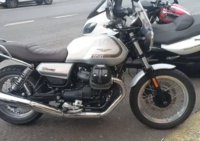 Moto Guzzi V7 Special (2021 - 24) - Annuncio 9945786