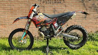 KTM 200 EXC (2010) usata