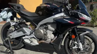 Aprilia Tuono 660 Factory (2022 - 24) usata
